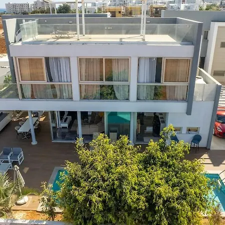 Hubstay - The Royal Palace Lux Private Pool * Πρωταράς