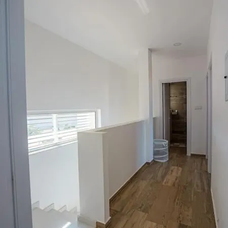 Βίλα Hubstay - The Royal Palace Lux Private Pool *