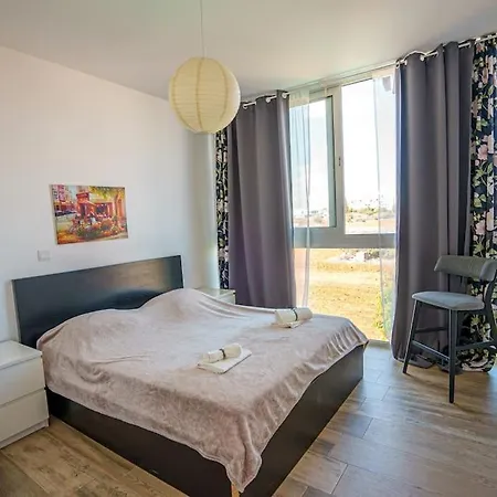 Hubstay - The Royal Palace Lux Private Pool * Protarász