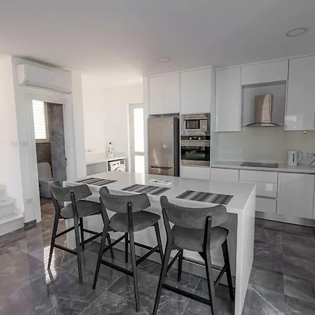 Hubstay - The Royal Palace Lux Private Pool ヴィラ *