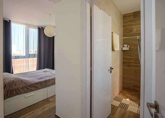 Hubstay - The Royal Palace Lux Private Pool Villa