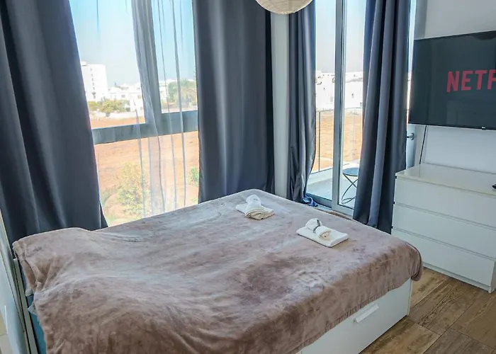 Hubstay - The Royal Palace Lux Private Pool Protaras